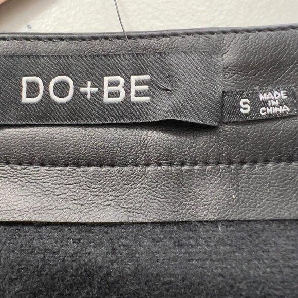 DO+BE Black Faux Leather Ruffle Skort Trendy – Women’s Small - Picture 5 of 8